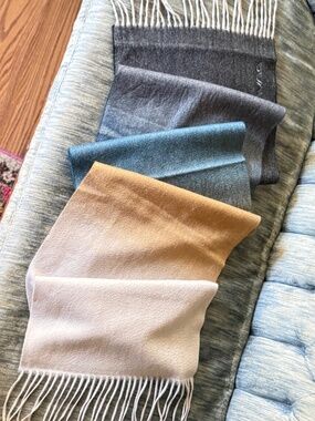 Nuna Cashmere Oversized Scarf ombré Ivory Mustard Gray Blue